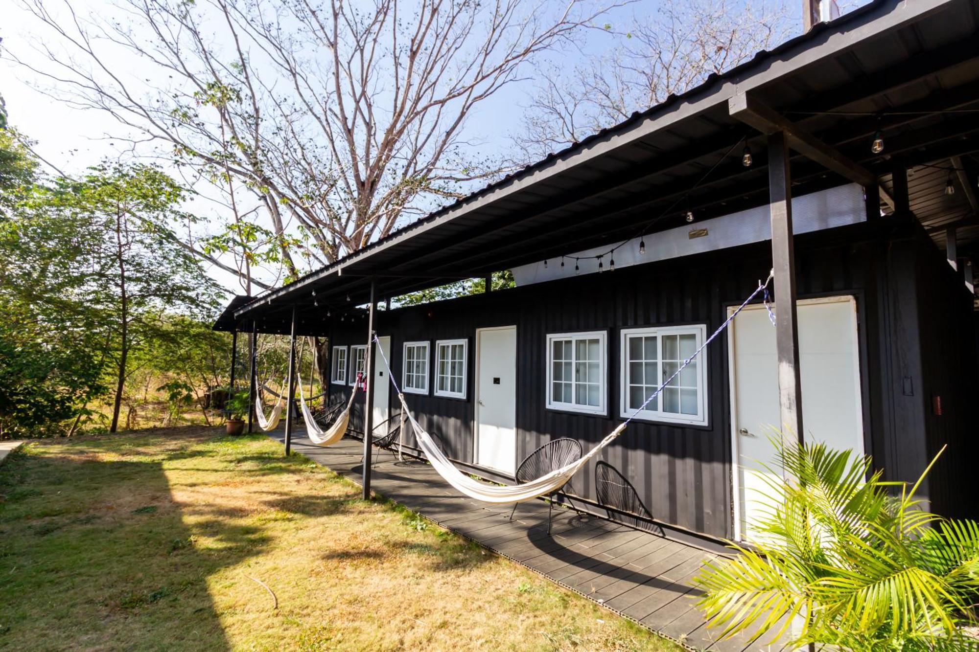 Nao Hostels Плайя-Венао Экстерьер фото